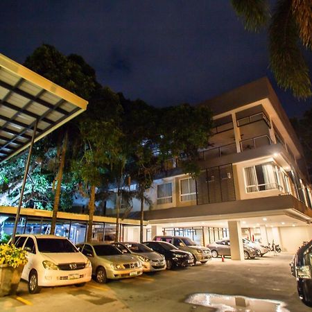 Northwest Inn Bacolod Dış mekan fotoğraf