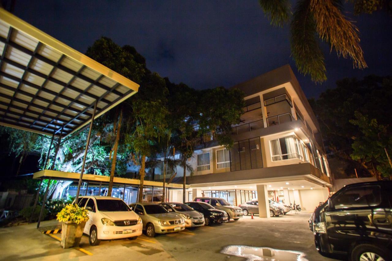 Northwest Inn Bacolod Dış mekan fotoğraf
